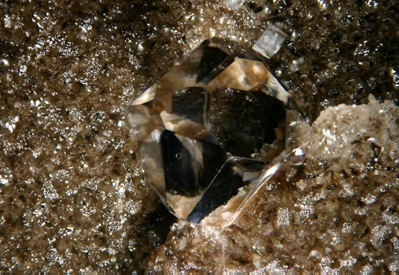 cristal 4mm Quartz - Rémuzat - Drôme - JCC - Cristal 4 mm.jpg