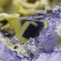 Wulfenite - les Molérats - Saint-Prix - Saône-et-Loire