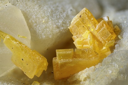 Wulfenite - L'Argentolle - Saône et Loire