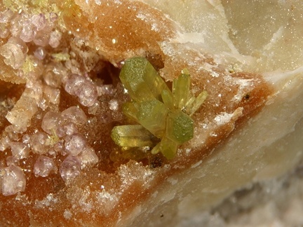 Mimétite Fluorine - Lantignié - Rhône