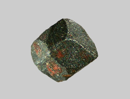 Magnétite - Ruisseau de Métou - Vergonzac - Haute-Loire - FP - Taille 0,6mm