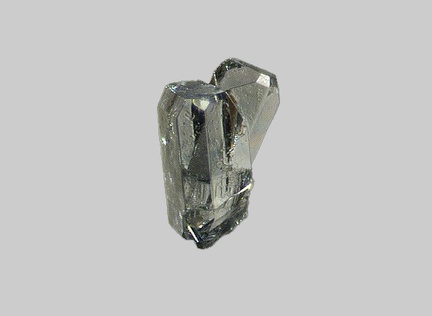 Saphir - Ruisseau de Thynières - Beaulieu - Cantal - FP - Taille 0,5mm