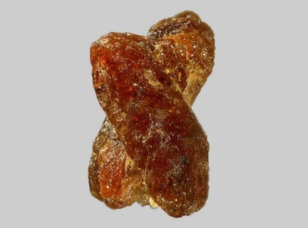 Staurolite - Ruisseau de Kerbihan - Scaër - Finistère - FP - Taille 3,6mm