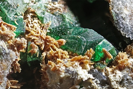 Parsonsite Torbernite - Les Montmins - Échassières - Ébreuil - Allier