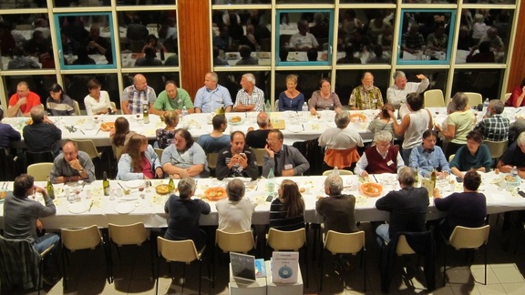 AG 2013 à Chorey les Beaune - Une bonne table