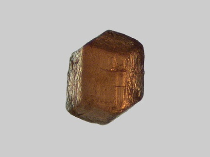 Grenat - Plage du Courégan - Ploemeur - Morbihan - FP - Taille 0,4mm