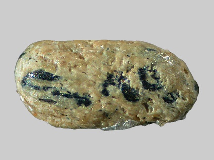 Leucoxène - Ilménite - Plage du Loch - Guidel-Plages - Morbihan - FP - Taille 1,4mm