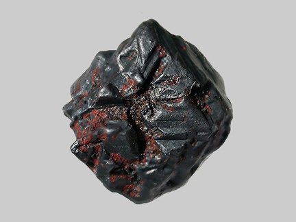 Magnétite - Mont Croustet - Ceyssac - Haute-Loire - FP - Taille 6mm