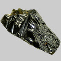 Pyroxène - La Cère - Thiézac - Vic-sur-Cère - Cantal - FP -Taille 1,2mm