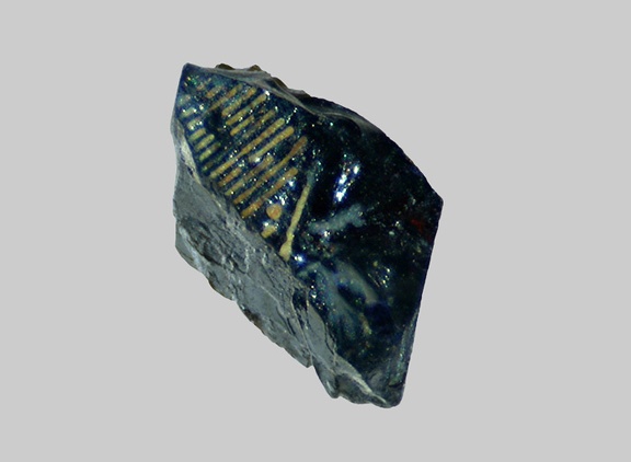 Pyroxène - Ruisseau de Communac - Rochelimagne - Polignac - Haute-Loire - FP - Taille 1,8mm
