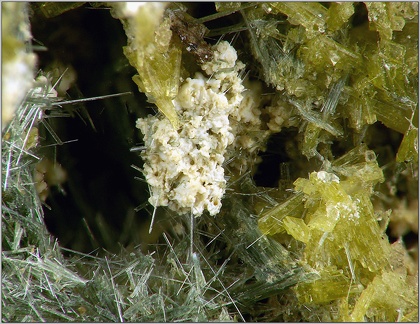 kaolinite  Actinolite - Les Graves- Cassagne - Haute-Garonne
