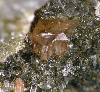 Titanite - Sia - Luz St Sauveur - Hautes-Pyrénées