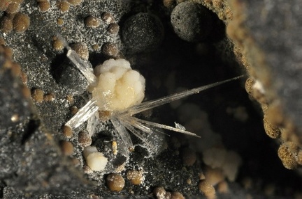 Aragonite - Carrière de Chastreix - Puy de Dôme
