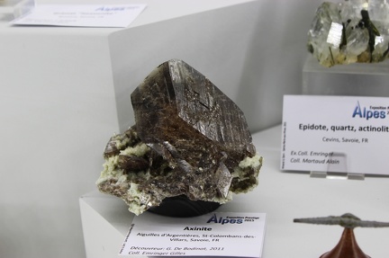 Axinite - St Colomban des Villars