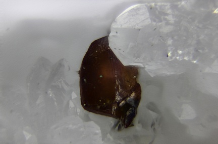 n°171106 - Sphalerite	Quartz - Cressy (Carrière) - Cressy sur Somme - Saône-et-Loire