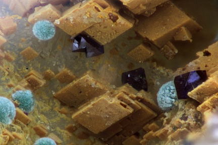Cuprite Rosasite - Mine St Nicolas - Steinbach - Haut-Rhin
