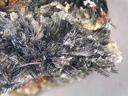 n°105015 - Boulangerite - Les Cougnasses - Le Brusquet - Hautes-Alpes