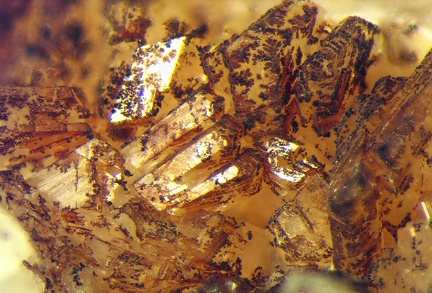 n°169150 - Stilbite-Ca - Creuzeval (Carrière) - Saint Didier sur Beaujeu - Rhône