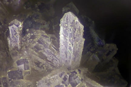 n°143087 - Phillipsite - RN88 - Guitard - Le Puy en Velay - Haute-Loire