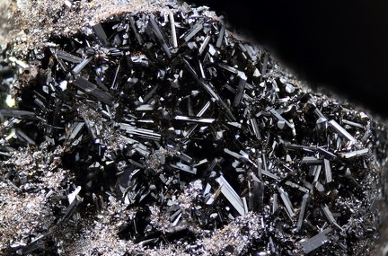 n°181124 - Goethite - Emboumegade - Alban et Curvalle -	Tarn