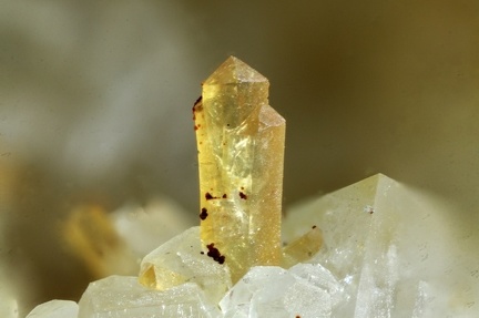 Hingganite-(Y) - Trimouns - Ariège