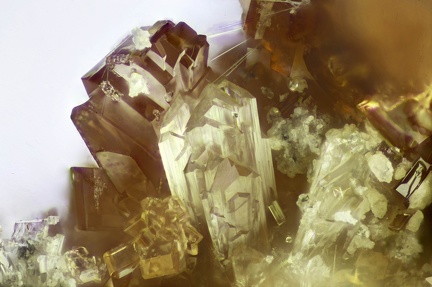 n°130088 -  Krausite  Römerite - Les Malines -  Vieux travaux - Saint Laurent le Minier - Gard