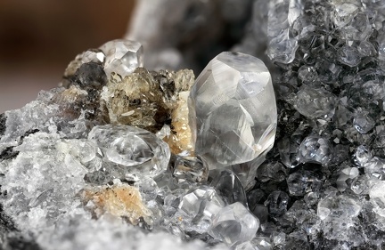n°159023 - Calcite - Wallers Trélon (carrière) - Wallers-en-Fagne - Nord