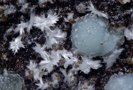 Dundasite Allophane - Valcroze - Alzon - Gard