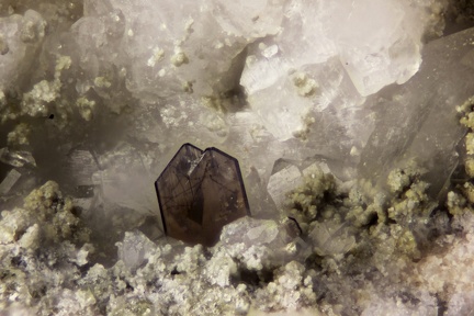 n°  156050 -  Brookite - La Lande (Carrière) - Plumelin - Morbihan