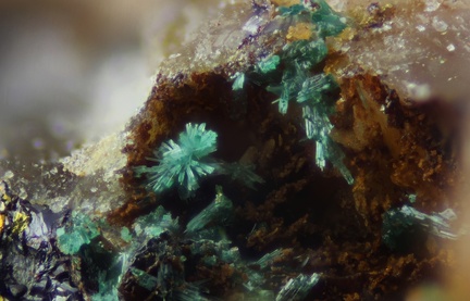n°  173093 - Malachite - Entre Deux Roches - La Lauzière (Massif) - Savoie