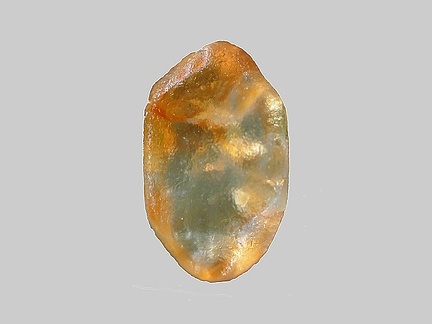 Zircon - l'Ailloux - Sugères - Puy-de-Dôme - FP - Taille 2mm