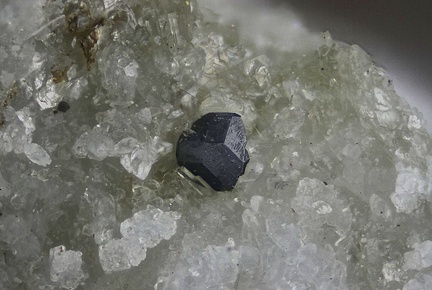 n° 173088 - Brookite - Glacier de l'Invernet - Sainte Foy Tarentaise - Savoie