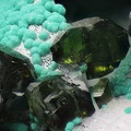 Olivenite  sur baryte -  Bussang - Vosges