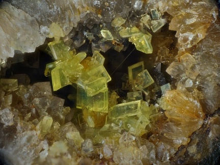 Autunite - Bigay - Lachaux - Puy de dôme