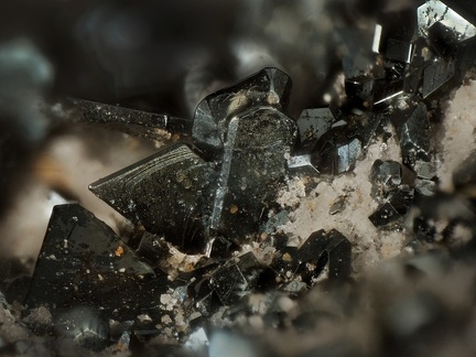 Hématite - Le Grand Sarcouy - Orcines -  Puy-de-Dôme