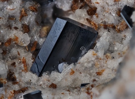 Pseudobrookite - Puy de Tunisset - Saint-Ours - Puy-de-Dôme