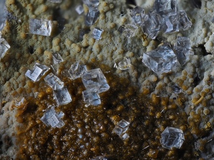 Chabazite-Ca - Deglazines - Mostuejouls - Aveyron