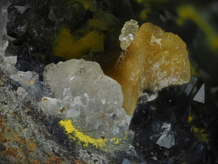 Willemite Sidérite Hawleyite - Carrière du Rivet - Peyrebrune - Montredon-Labessonié - Tarn 