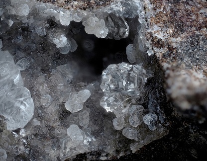 Phillipsite Calcite - Goudet - Ardèche 