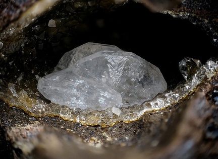Phacolite(var. de chabazite) - Chambeuil - Laveissière - Cantal