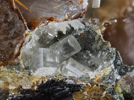 Phosgenite Laurionite - Ménez-Plom - Carnoët - Côtes-d'Armor