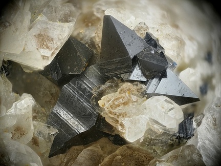 Anatase - Plan du Lac - St Christophe en Oisans - Isère 