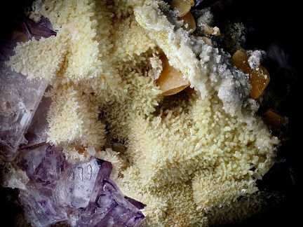 Mimétite Wulfénite Fluorite - Lantignié - Rhône 