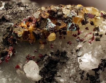 n°181156 - Cuprite - Le Franciman (mine) - Paulinet - St-Jean-de-Jeannes - Tarn