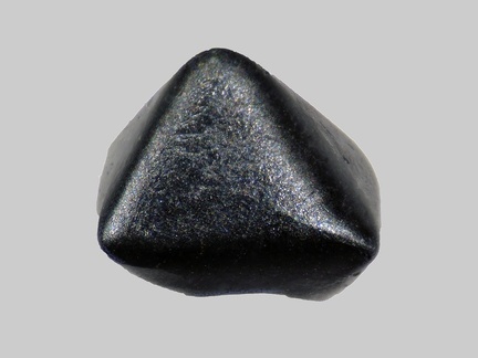 Spinelle - La Gigeole - Nébouzat - Puy-de-Dôme - FP - Taille 2 mm