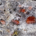 Forsterite Pseudobrookite Hématite  -  Puy de Tunisset - Saint-Ours - Puy-de-Dôme