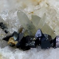 Synchysite  Anatases  Quartz - Jarrier - St-Jean de Maurienne - Savoie