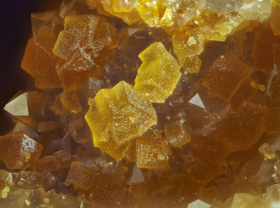 n° 158011 - Pharmacosidérite - Le Prabis - Villapourçon -  Nièvre 