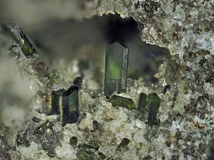 Enstatite - Puy de la Tache - Mont-Dore - Puy de Dôme
