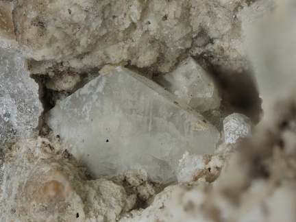  Apophyllite - Puy de La Piquette - Veyre-Monton - Puy de Dôme
